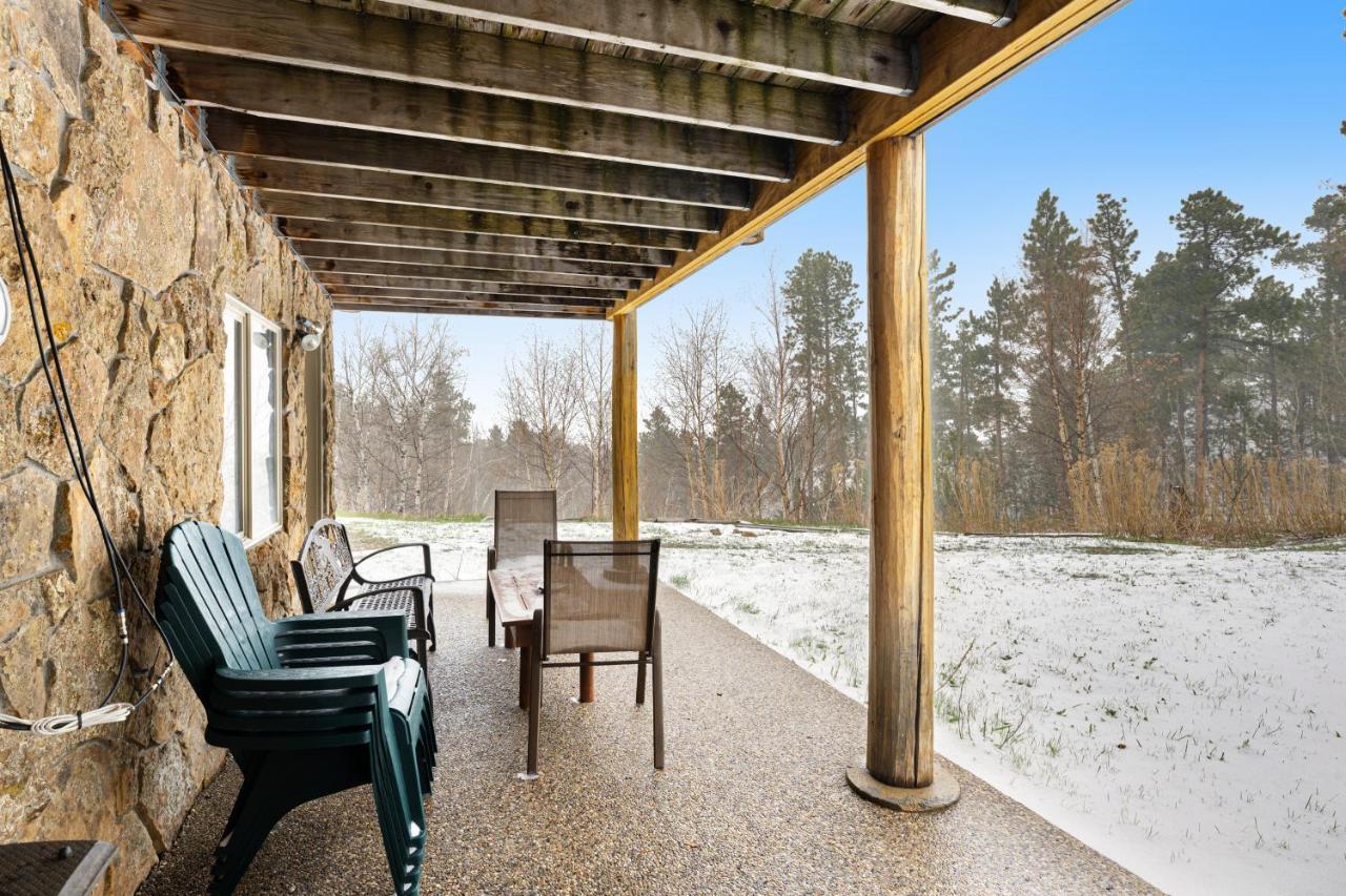 デッドウッド Tetro Rock Retreatヴィラ エクステリア 写真
